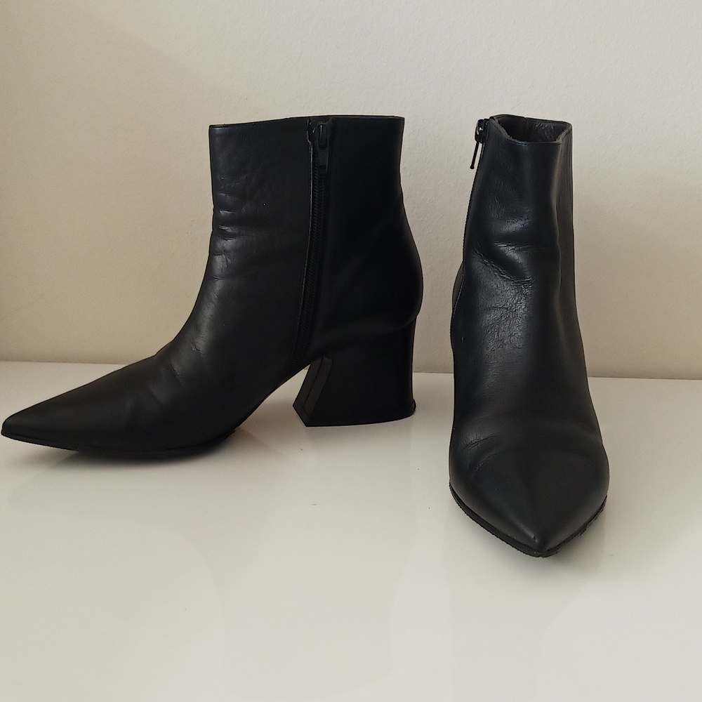 Black Ankle Boots for Women